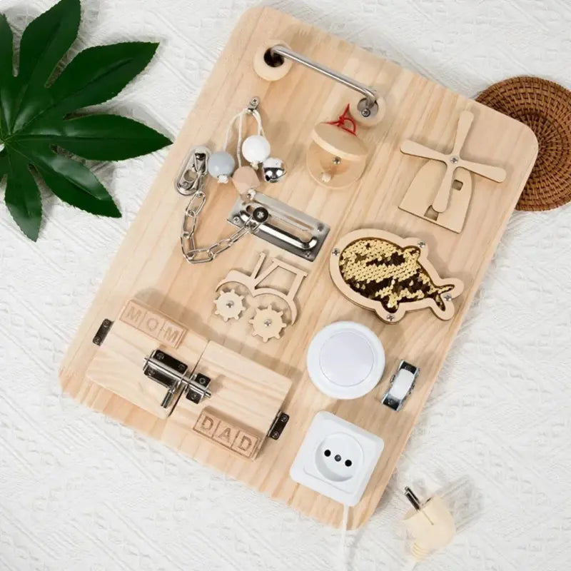 Mini Busy Board Montessori Bois 10 en 1