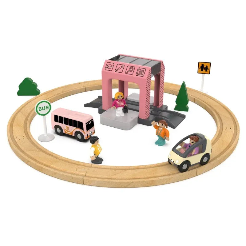 circuit-train-en-bois-enfant-jouet-chantier-jouet-garcon-2-ans-fond-blanc