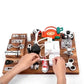 Planche-d-Activites-Montessori-Complete-Busy-Bord-bois-fond-blanc