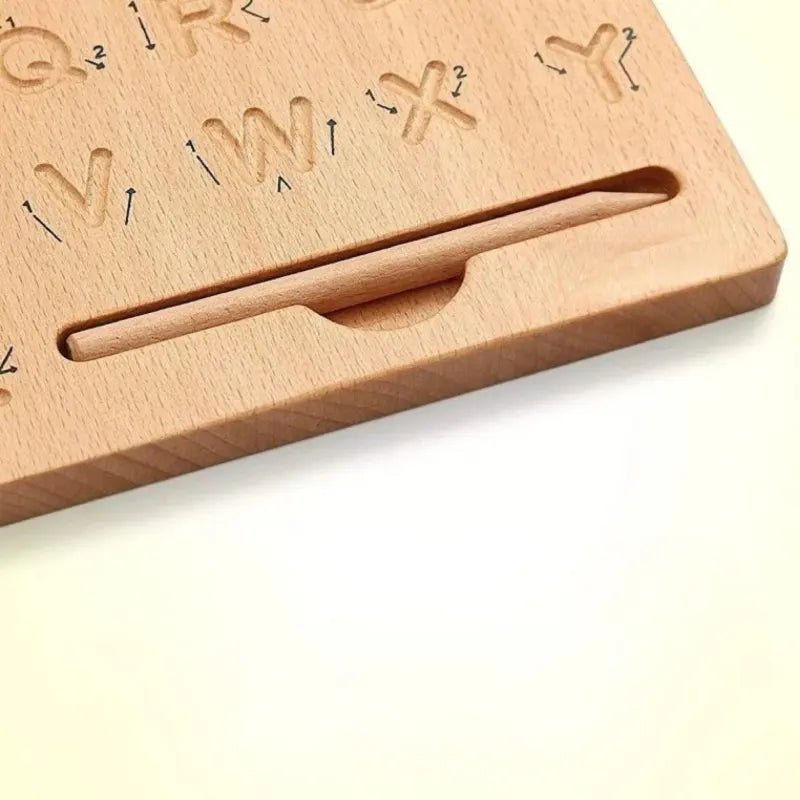 meilleur-planche-d-ecriture-montessori-alphabet-bois-avec-stylet