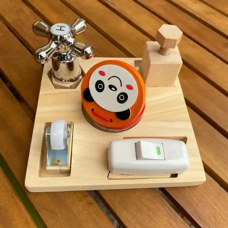 mini-busy-board-bois-bebe-18-mois--busy-board-voyage